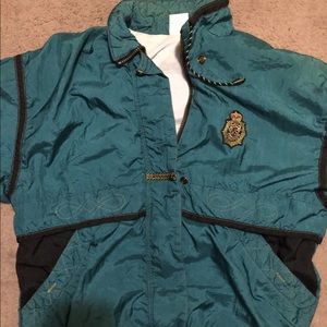 White stag Windbreaker track suit